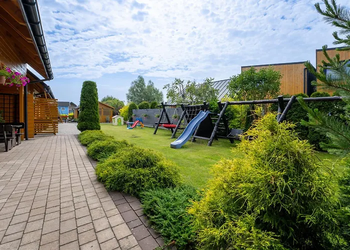 Riwiera-sarbinowo 펜션